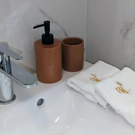 Bella Luna Luxury - Oasis Gem In דירה *