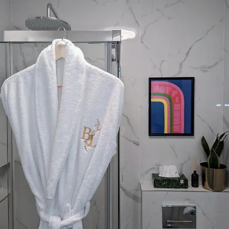 Bella Luna Luxury - Oasis Gem In Apartment Warsaw